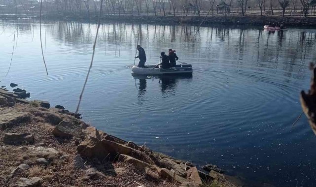 Kızılırmak&#039;ta erkek cesedi bulundu