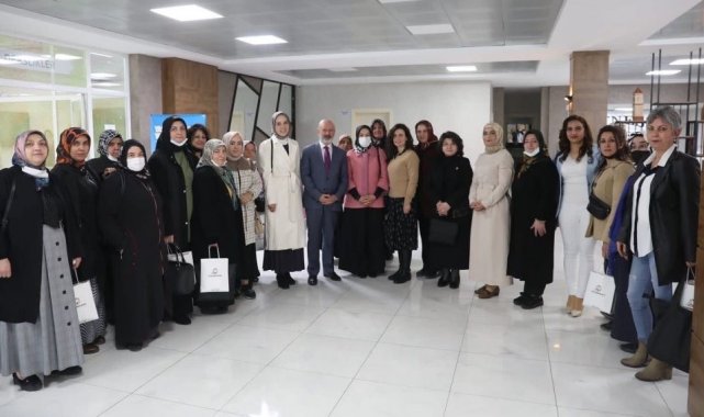 Kocasinan'da sosyal belediyecilikte de gönüllere dokunan örnek projeler