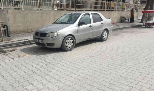 Konya'da otomobilin çarptığı 3 kişi yaraladı