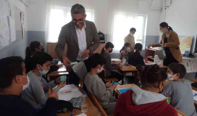 Köyceğiz'de atık yağ getiren öğrenciler sabunlara kavuştu