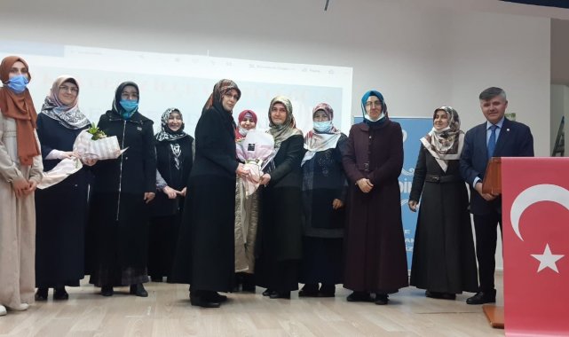 Köyceğiz&#039;de &quot;Değişen Dünyada Kadın Olmak&quot; konulu konferans düzenlendi
