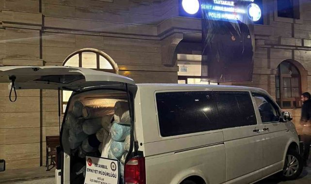 Kumaşı önce çaldılar sonra sahibine satmaya çalıştılar