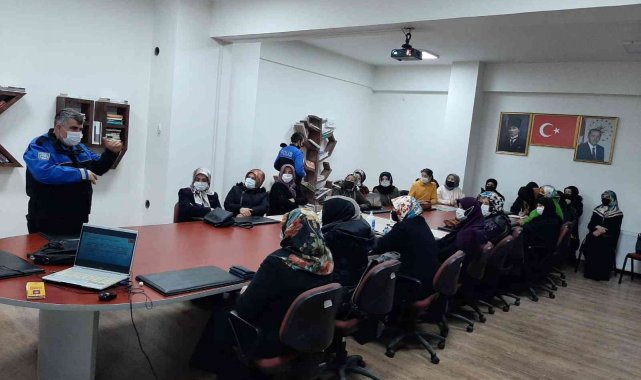 Kursiyerlere dolandırıcılıkla mücadele eğitimi verildi