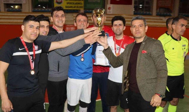 Kurumlararası Futsal turnuvası sona erdi