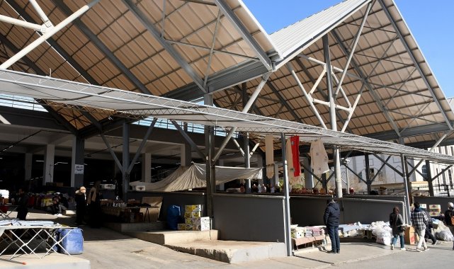 Kuşadası kapalı pazar yerinin sorunları giderildi