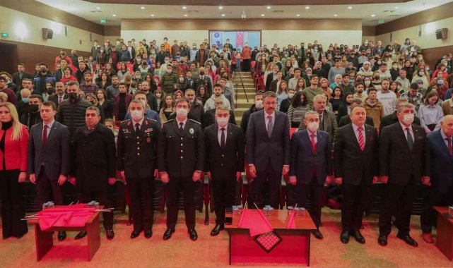 Kütahya'da 'Bir hilal uğuruna' konulu resim ve kompozisyon yarışması