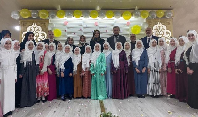 Kütahya&#039;da 48 öğrenci hafızlığa başladı