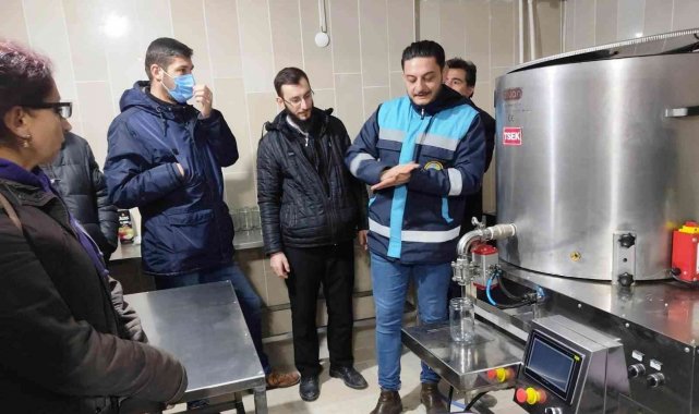 Kütahya&#039;da arıcılık ürünlerinin işlenmesi konusunda uygulamalı eğitim