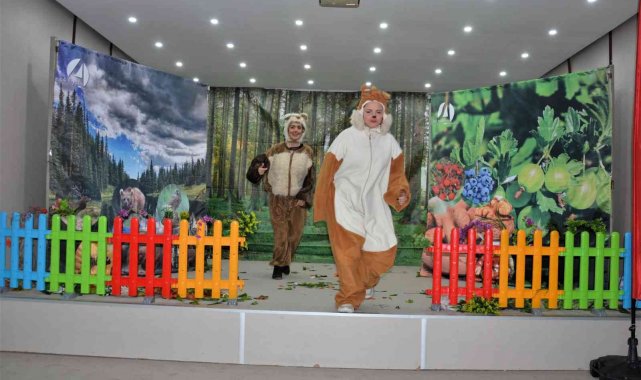 Kütahya'da "Ormanın Güzellikleri" isimli tiyatro oyunu