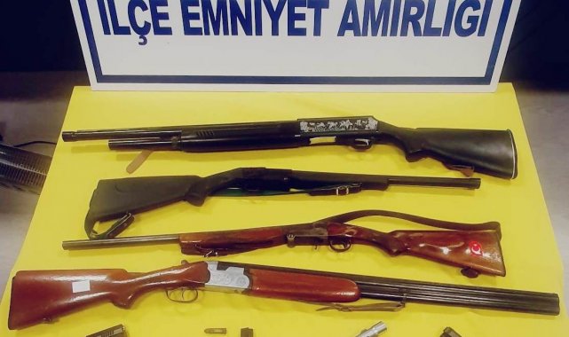 Kütahya&#039;da silah kaçakçılığı operasyonu