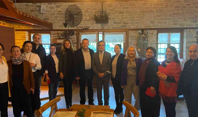 KUTO Kadın Girişimciler Kurulu ve Kuşadası Sosyal Hizmet Merkezi Müdürlüğü kahvaltıda buluştu