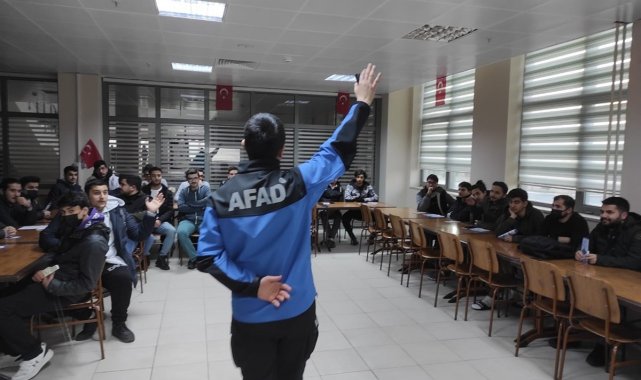 KYK yurtlarında afet eğitimi