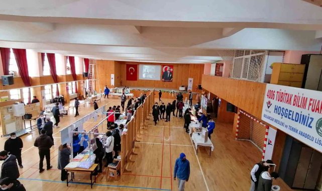 Liselilerden TÜBİTAK Bilim Sergisi