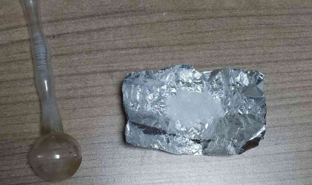 Mahalle ve çarşı bekçileri uyuşturucu ele geçirdi