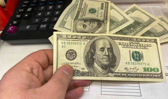 Makinenin tespit edemediği sahte dolarlar esnafın kabusu oldu