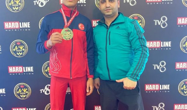 Malatyalı sporcu, vücut geliştirmede Türkiye Şampiyonu oldu
