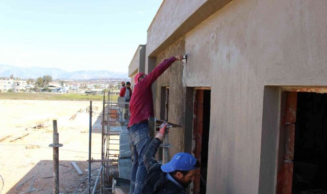 Manavgat hal inşaatında ince işçilik çalışmaları