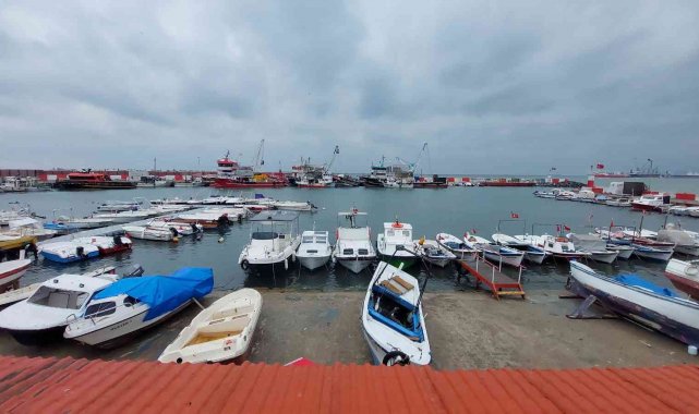 Marmara Denizi&#039;nde şiddetli poyraz