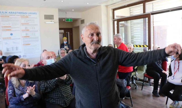 Mavi Ev Alzheimer Merkezi&#039;nde Yaşlılar Haftası konserle kutlandı