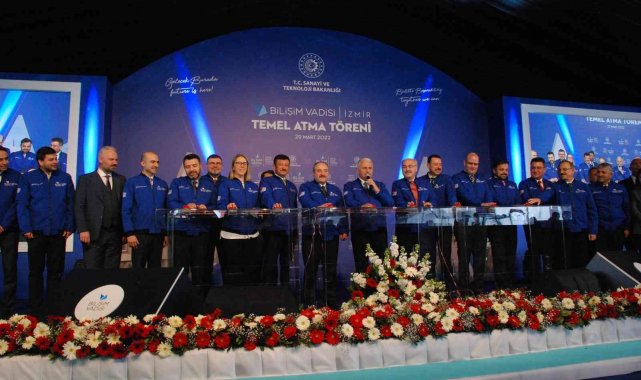 Mega Teknoloji Koridoru kuruluyor: Bilişim Vadisi İzmir