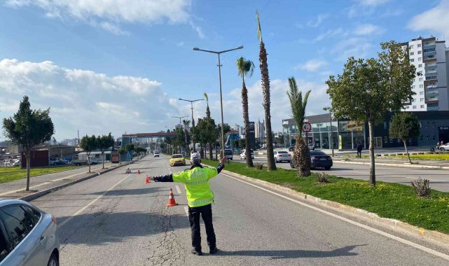 Mersin'de 2,5 ayda 142 bin 674 araç ve sürücü denetlendi