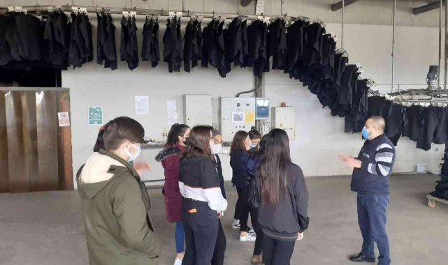 Meslek lisesi öğrencilerinden fabrikalara inceleme gezisi