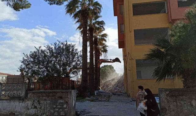 Milas Hükümet Konağı'na ilk kepçe vuruldu