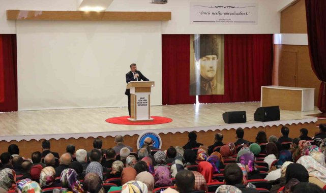 Milli Eğitim Müdürü Aşçı, din kültürü öğretmenleriyle bir araya geldi