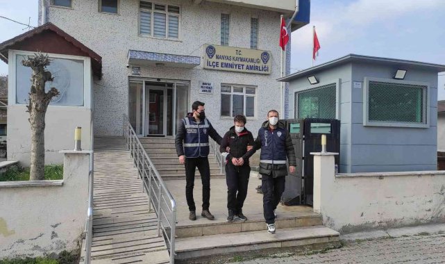 Motosiklet hırsızları yakalandı