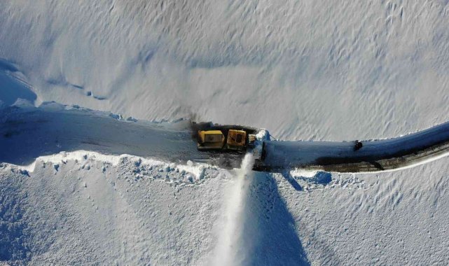 Muş'ta 51 köy yolu ulaşıma kapandı