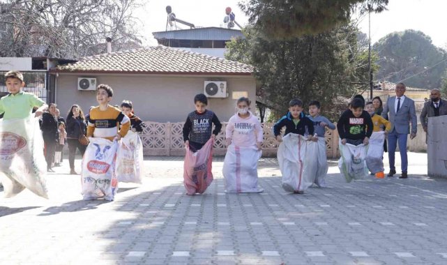 Nevruz kutlamalarında renkli görüntüler