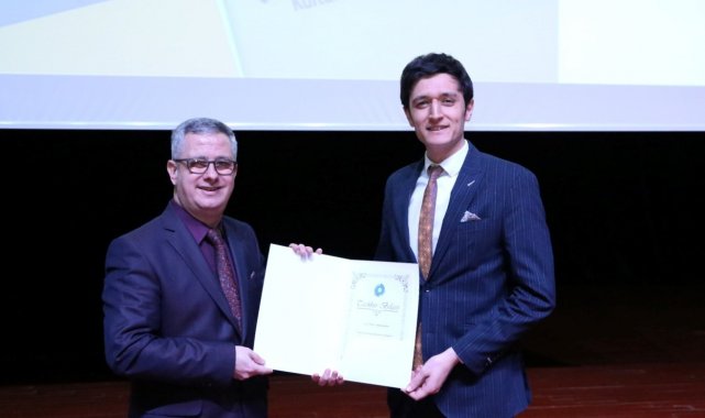 Niğde'de 'Küreselleşen Dünya ve Türkiye Konferansı' yapıldı