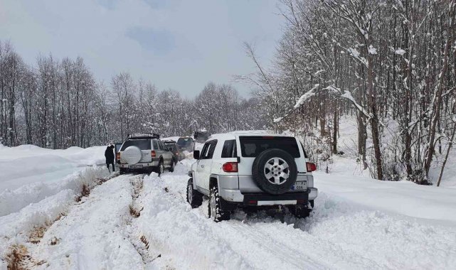 Off-Road tutkunları adrenalin dolu bir gün geçirdi