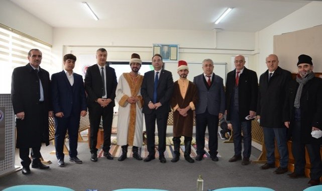 Öğrencilerden "İmam Gazali" sunumu