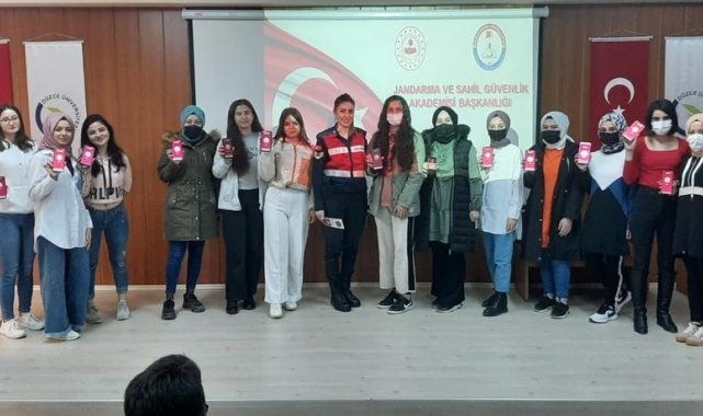 Öğrencilere jandarma anlatıldı