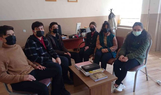 Öğrencilerin meslek seçmelerine destek