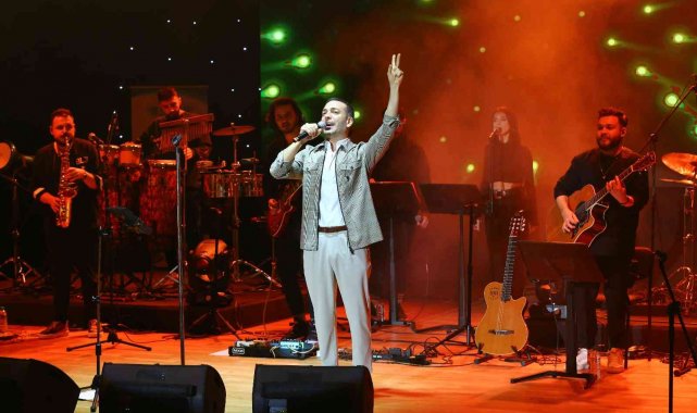 Oğuzhan Koç öğrencileri coşturdu