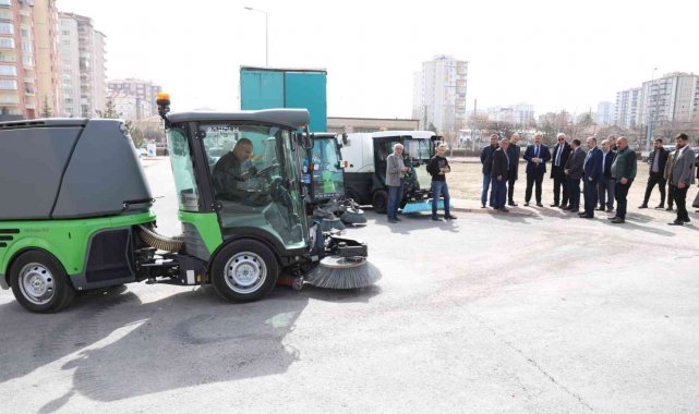 Osman Kavuncu ve Esentepe Mahallesi&#039;nde ilkbahar temizliği başladı
