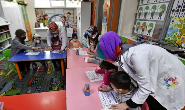 OSMEK&#039;ten kadın istihdamına destek