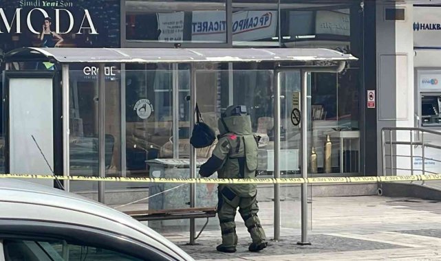 Otobüs durağında unutulan çanta fünye ile patlatıldı