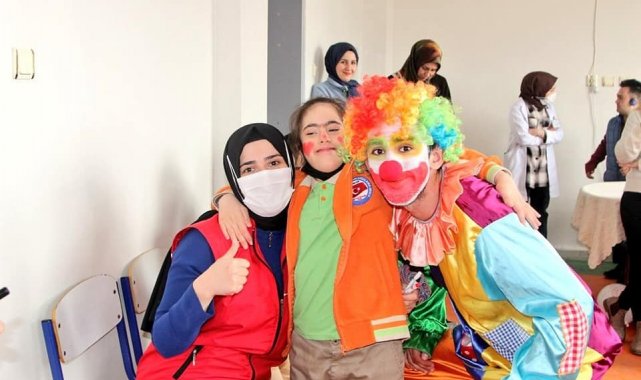 Özel çocuklar eğlenceye doydu