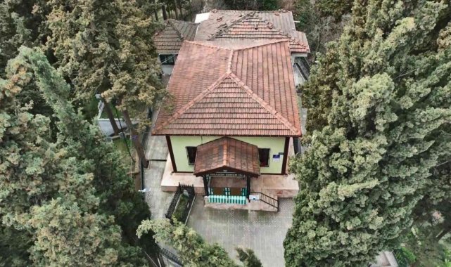 Padişahın kızı ellerinde şifa buldu, ismi 'Sultan Baba' olarak kaldı