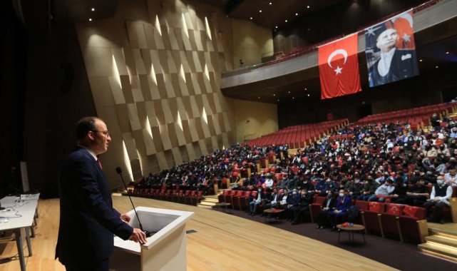 Pamukkale Belediyesi Milli şairi unutmadı