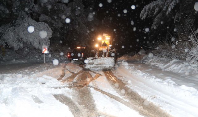 Pamukkale'de Mart ayında karla mücadele devam ediyor