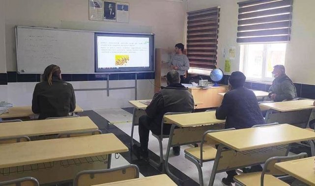 Pazarlar&#039;da Arı Yetiştiriciliği kursu