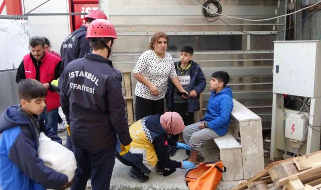 Pendik'te inşaatta 5 metre derinliğindeki çukura düşen çocuk kurtarıldı