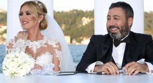 Petek Dinçöz ve Serkan Kodaloğlu Boşandı !