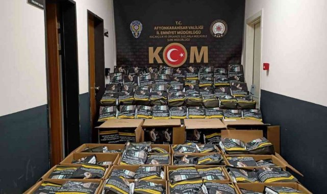Polis operasyonunda 10 bin adet kaçak makaron ile tütün ele geçirildi