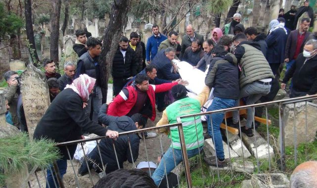 Polisleri şehit eden şahsın ailesi konuştu