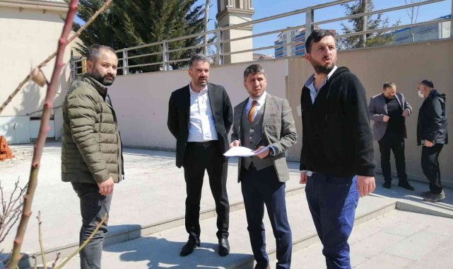 Pursaklar'da parklar yenileniyor